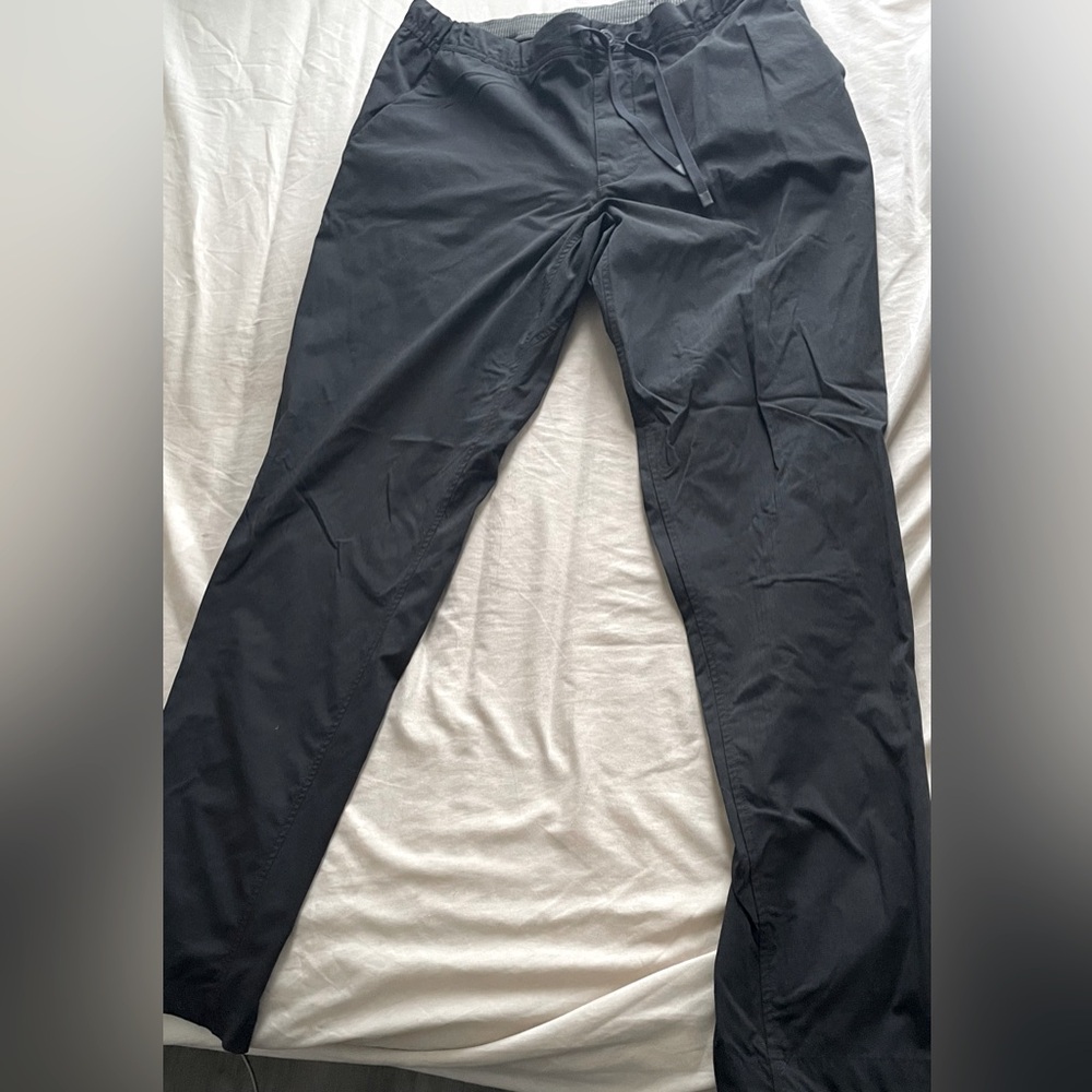 36WX32L REI Cooperative trail made pants